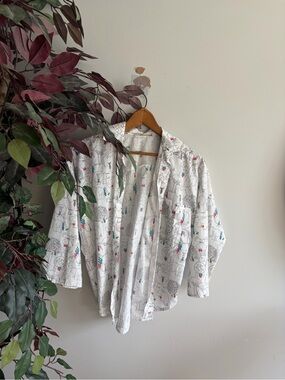 Sweet Baby Jane White Button-Up Shirt with Multicolor Cartoon Print